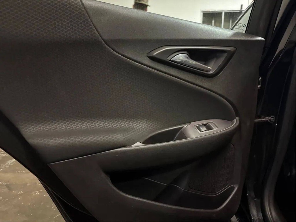 2016 Chevrolet Malibu Image 15