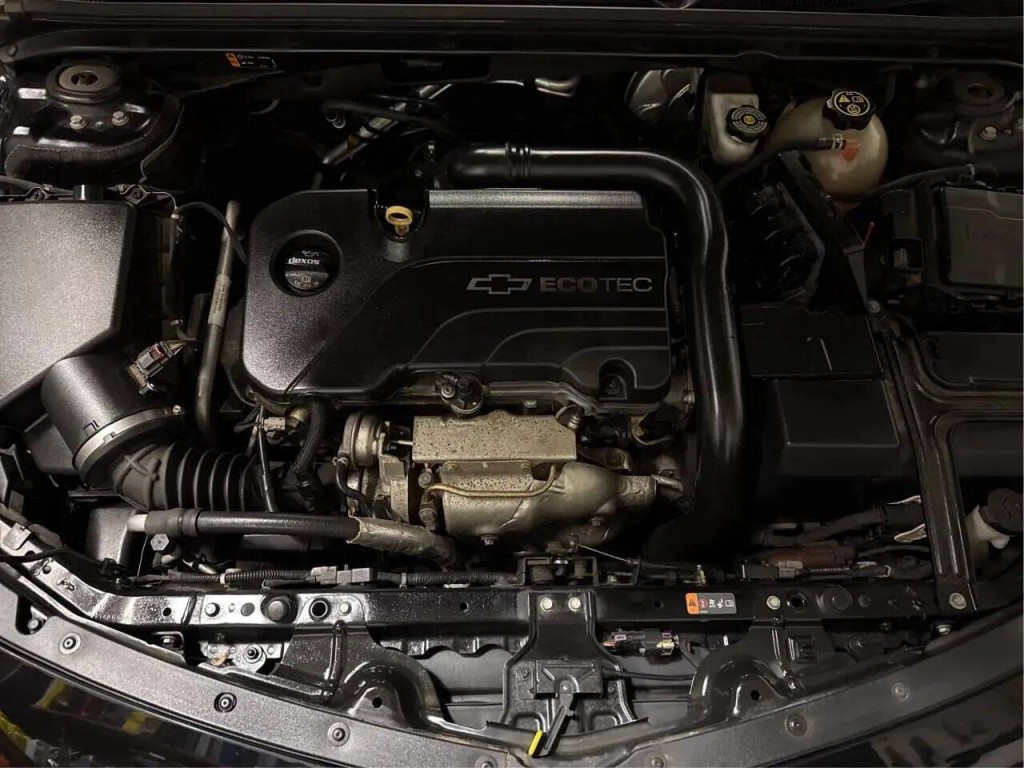 2016 Chevrolet Malibu Image 18