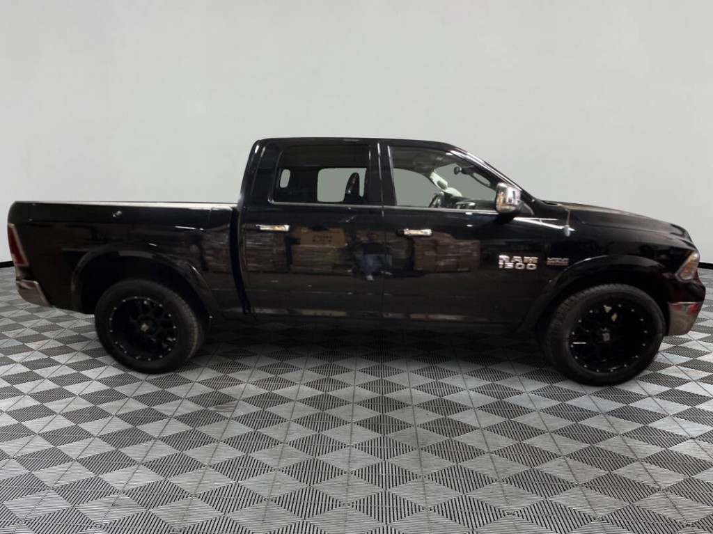 2014 RAM 1500 Image 1