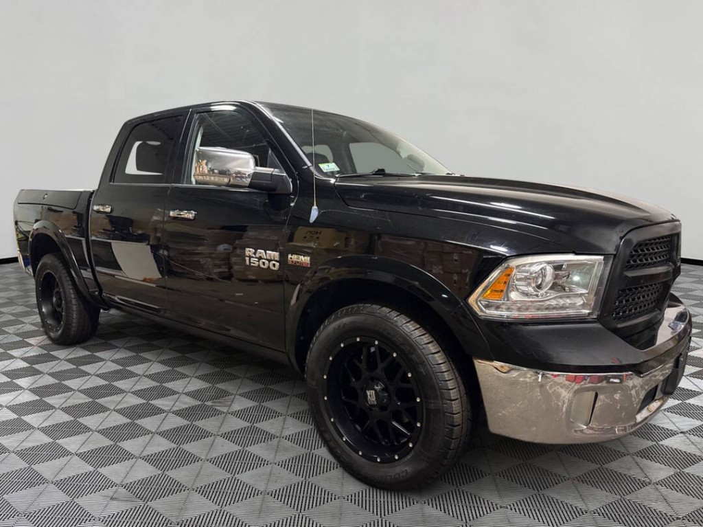 2014 RAM 1500 Image 8