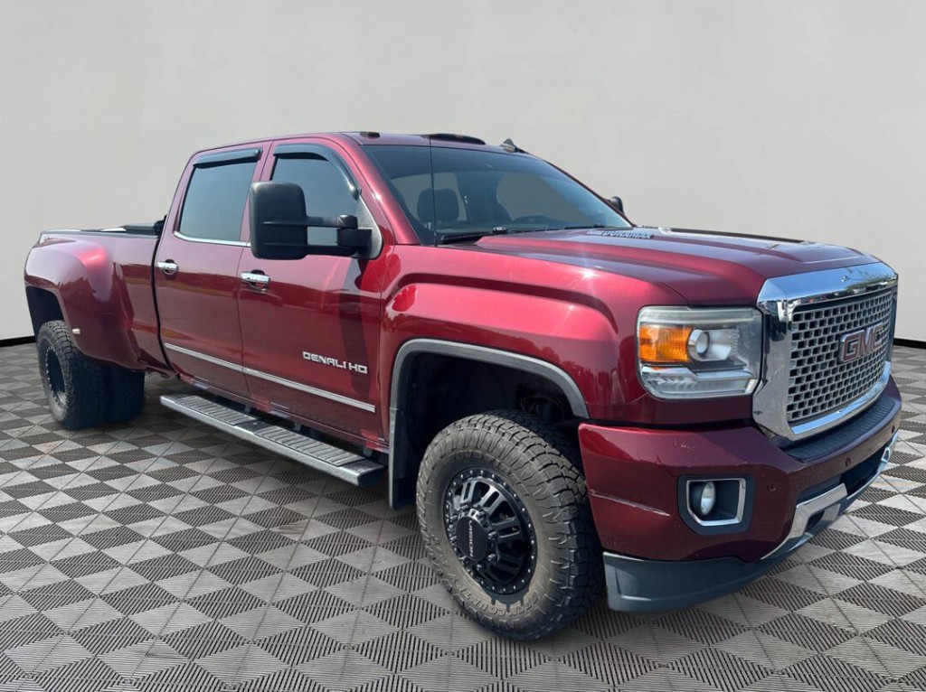 2015 GMC Sierra 3500 Image 8