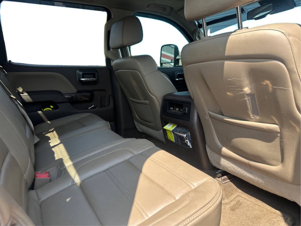 2015 GMC Sierra 3500 Image 13