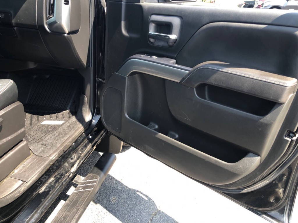 2017 Chevrolet Silverado 1500 Image 18