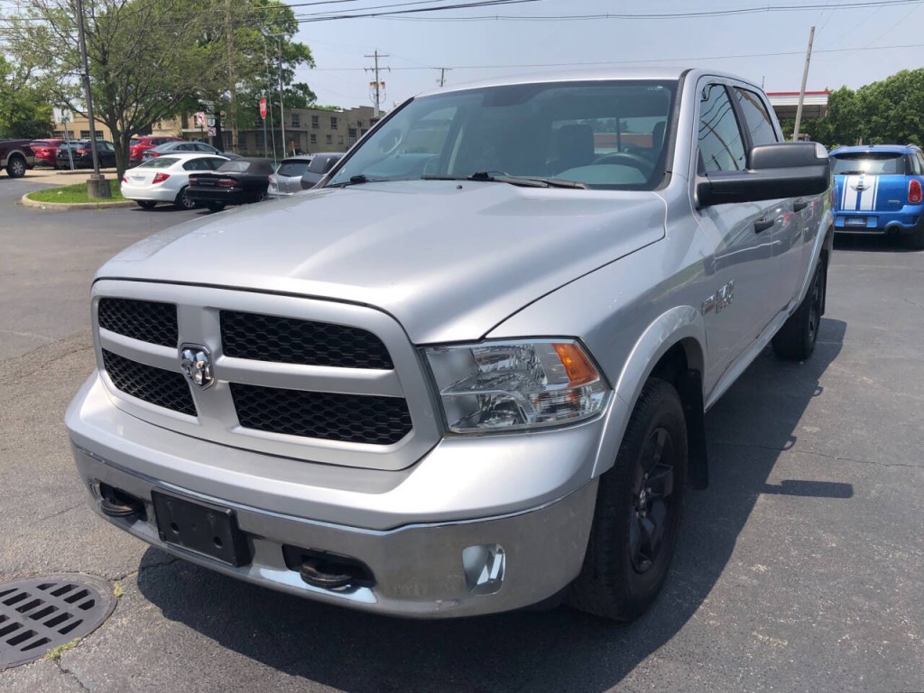 2015 RAM 1500 Image 6