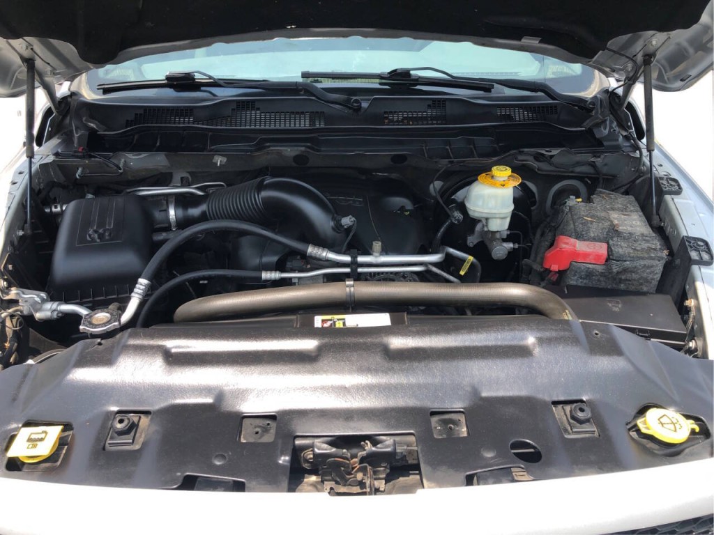 2015 RAM 1500 Image 14