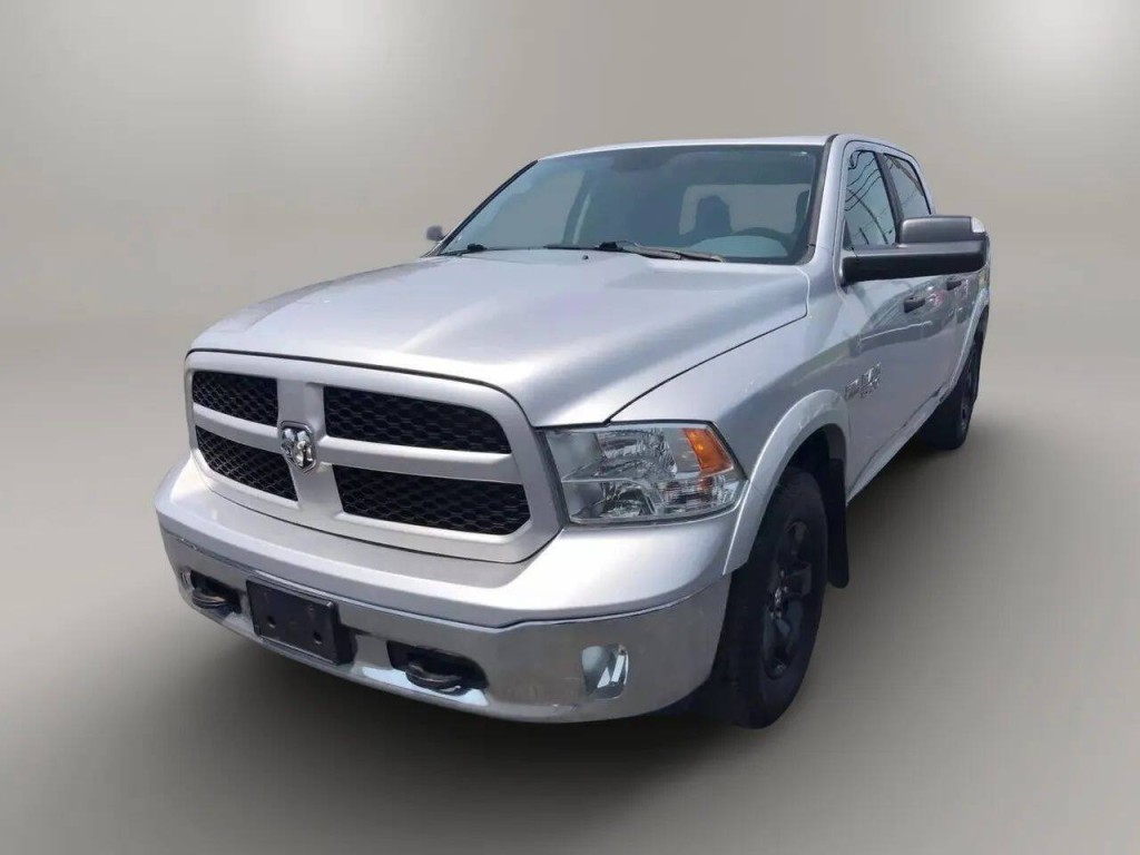 2015 RAM 1500 Image 1