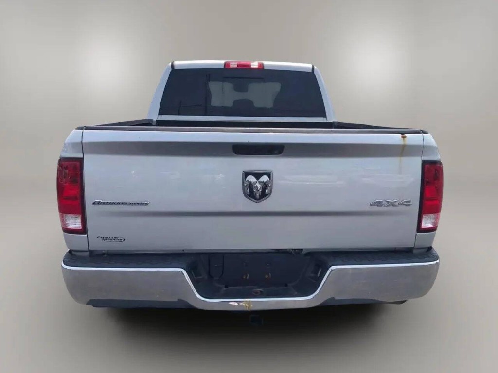 2015 RAM 1500 Image 4