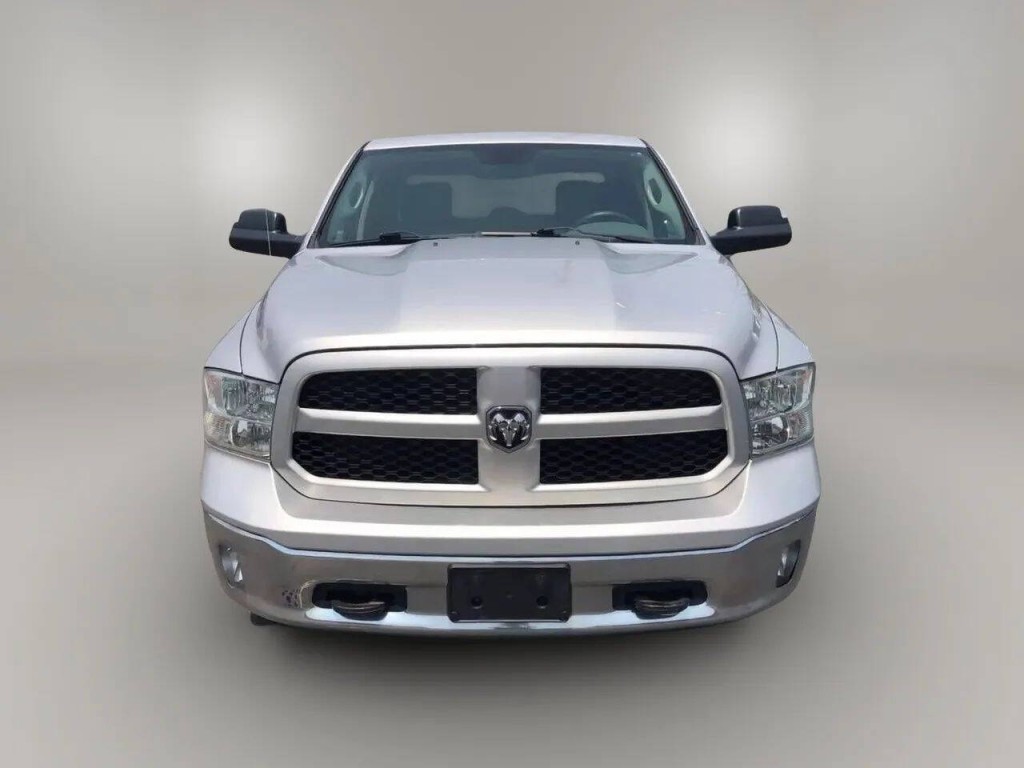 2015 RAM 1500 Image 7