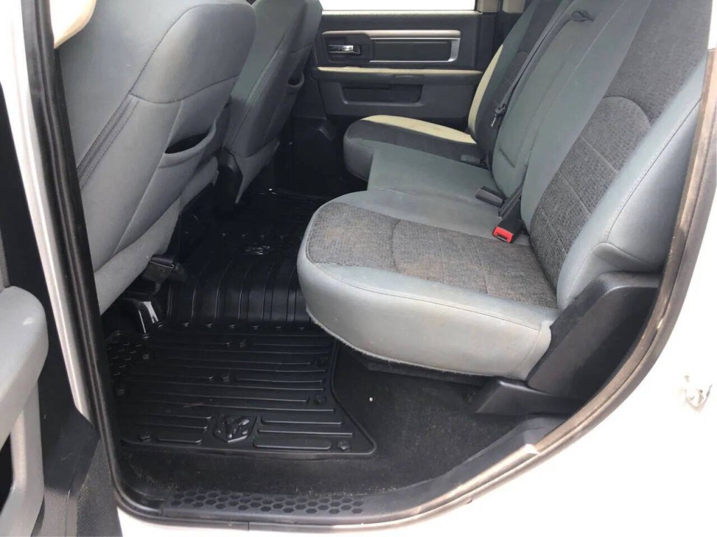 2015 RAM 1500 Image 10