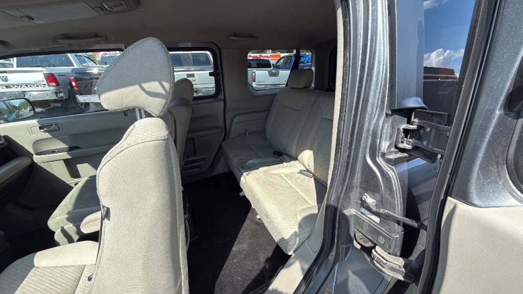 2011 Honda Element Image 12