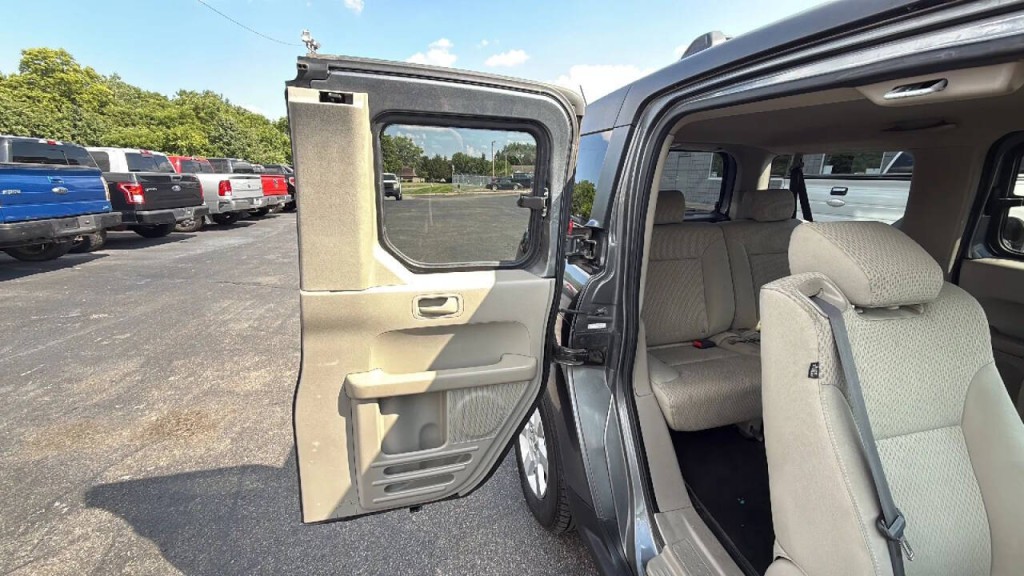 2011 Honda Element Image 15