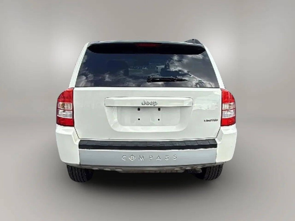 2009 Jeep Compass Image 5