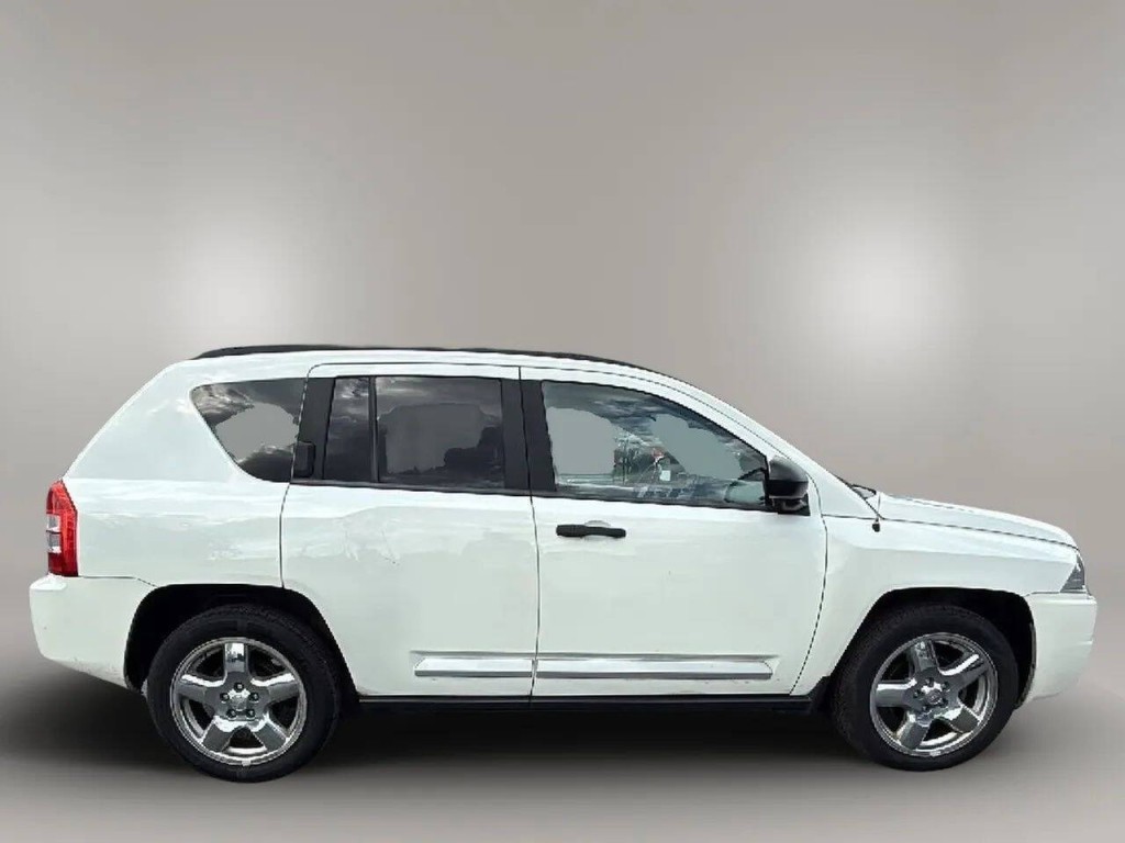 2009 Jeep Compass Image 7