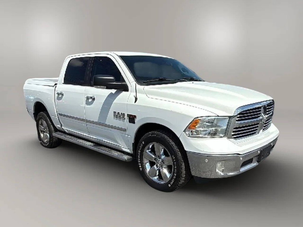 2017 RAM 1500 Image 7