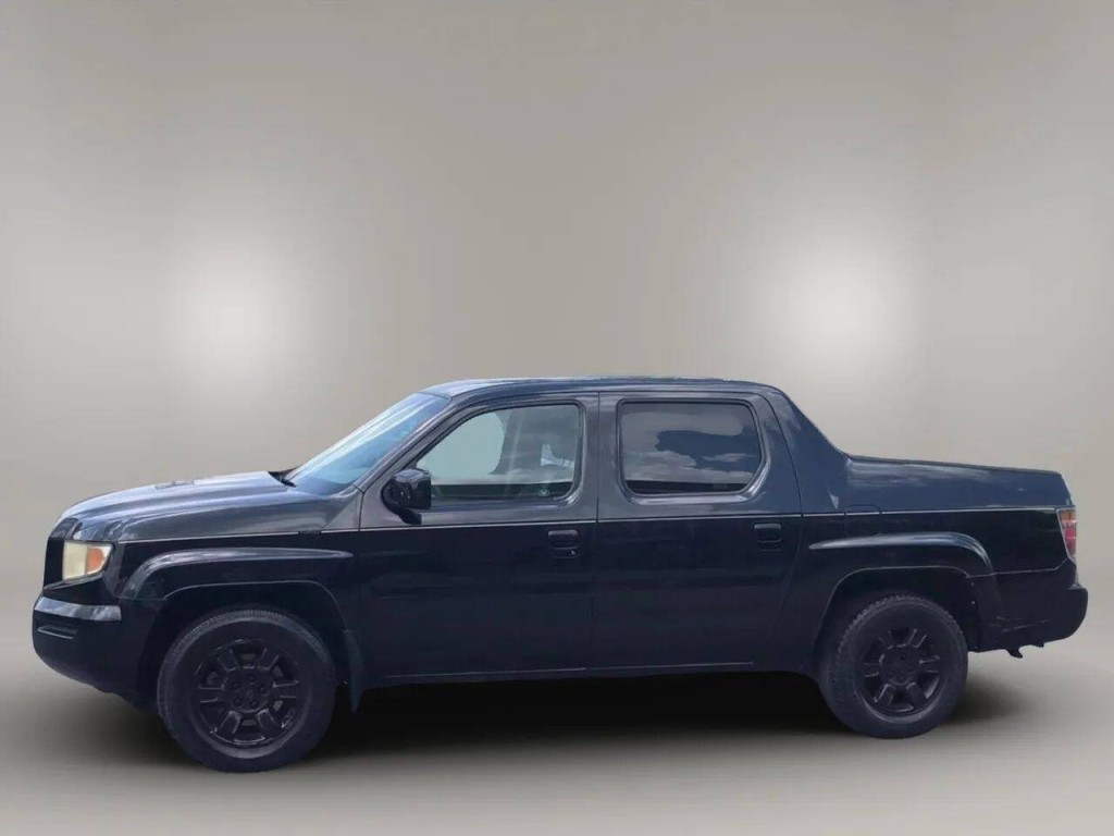 2006 Honda Ridgeline Image 2