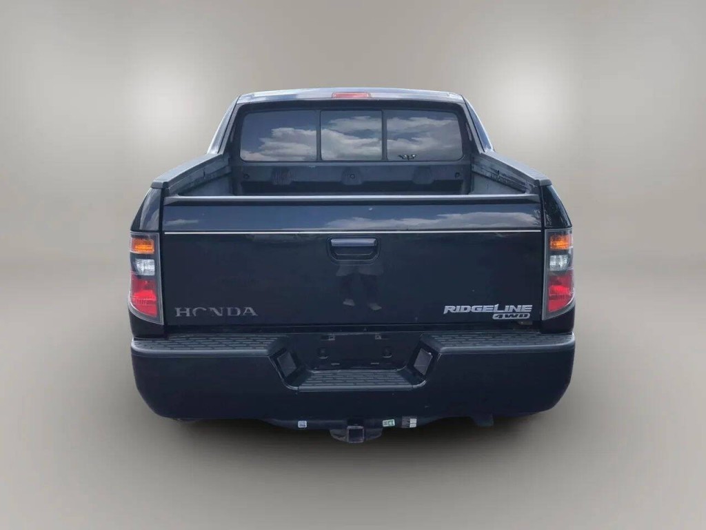 2006 Honda Ridgeline Image 4