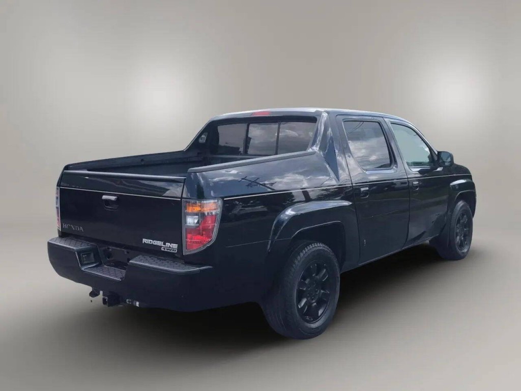 2006 Honda Ridgeline Image 5