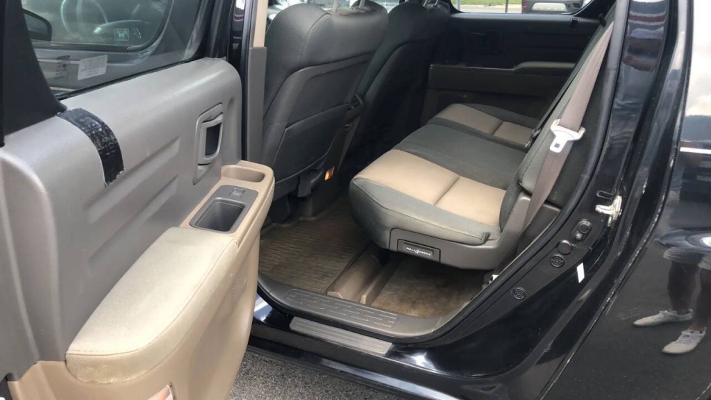 2006 Honda Ridgeline Image 12