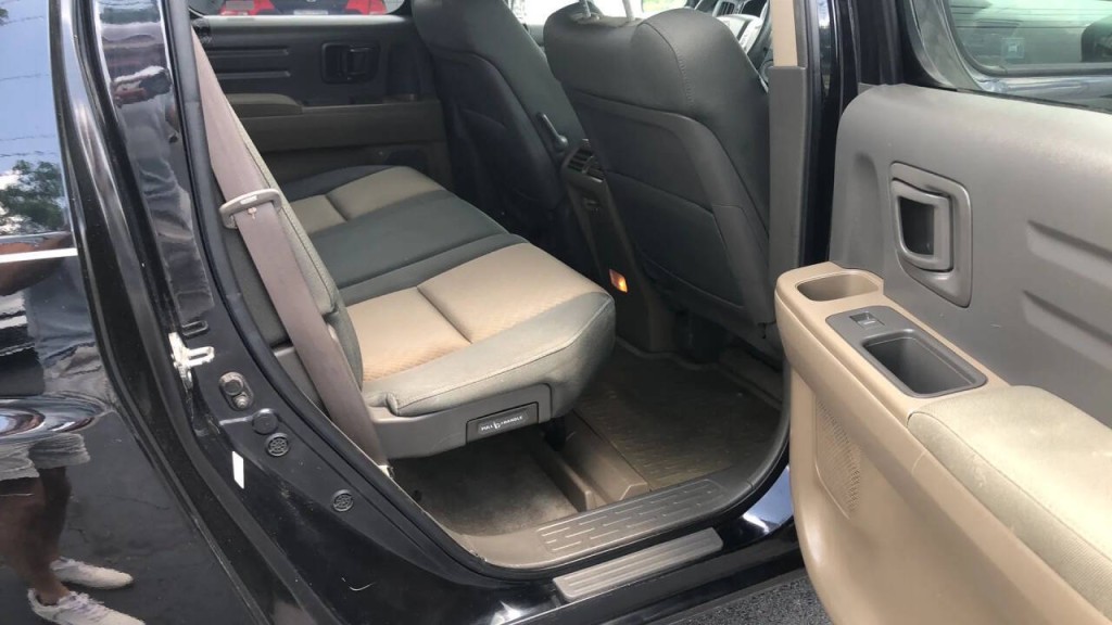 2006 Honda Ridgeline Image 14