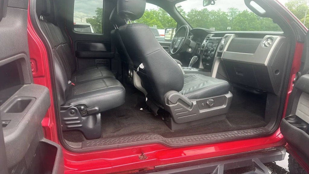 2012 Ford F-150 Image 12