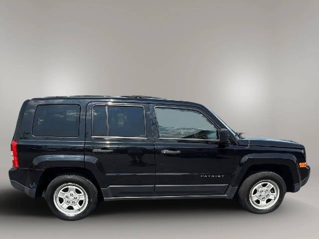 2014 Jeep Patriot Image 8