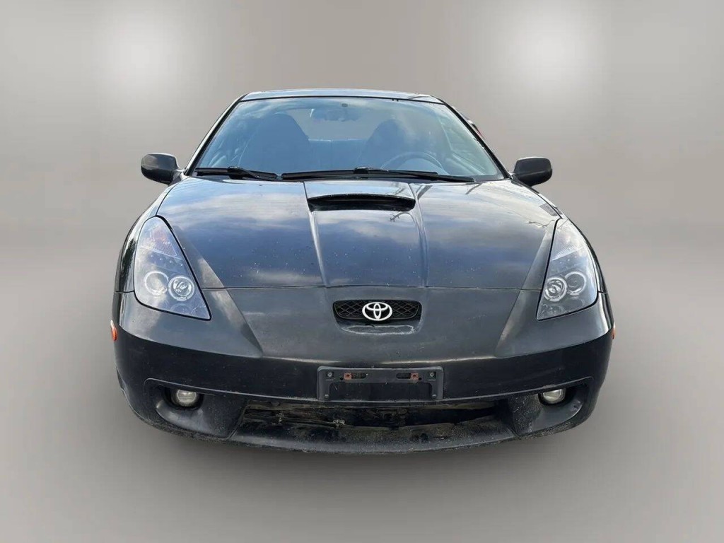 2001 Toyota Celica Image 8