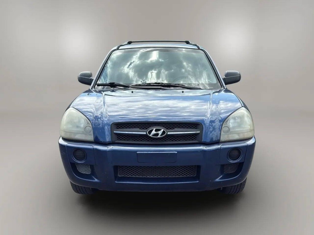2005 Hyundai Tucson Image 8