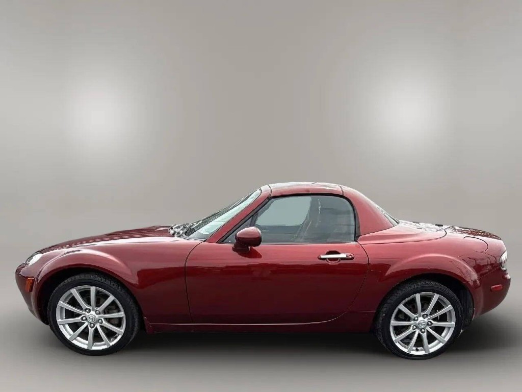 2007 Mazda MX-5 Miata Image 2