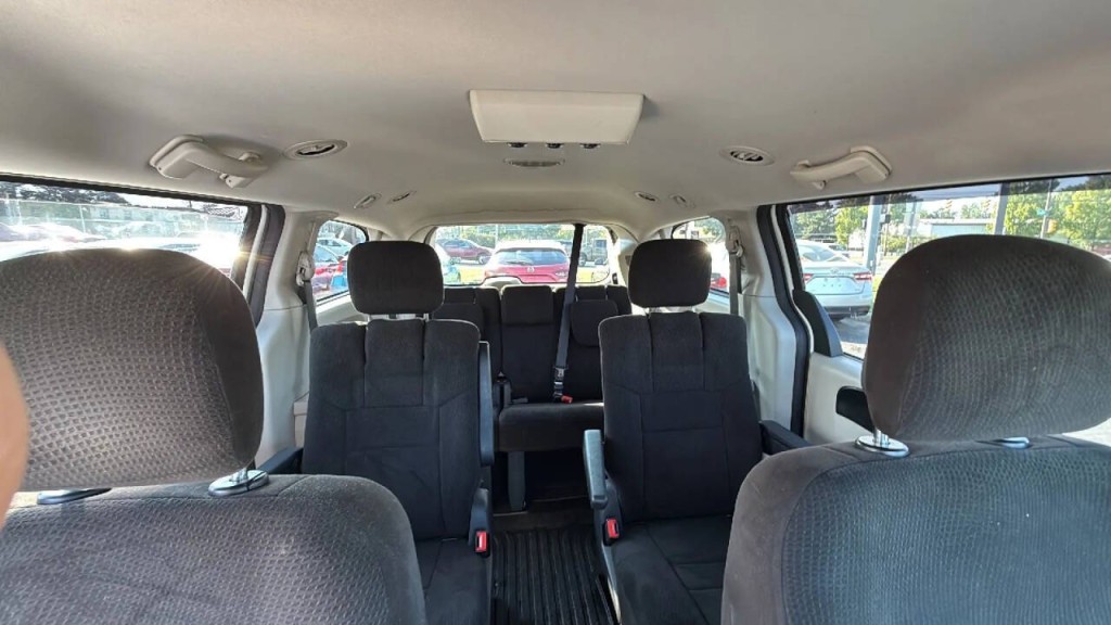 2012 Dodge Grand Caravan Image 22