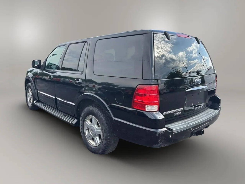 2006 Ford Expedition Image 3
