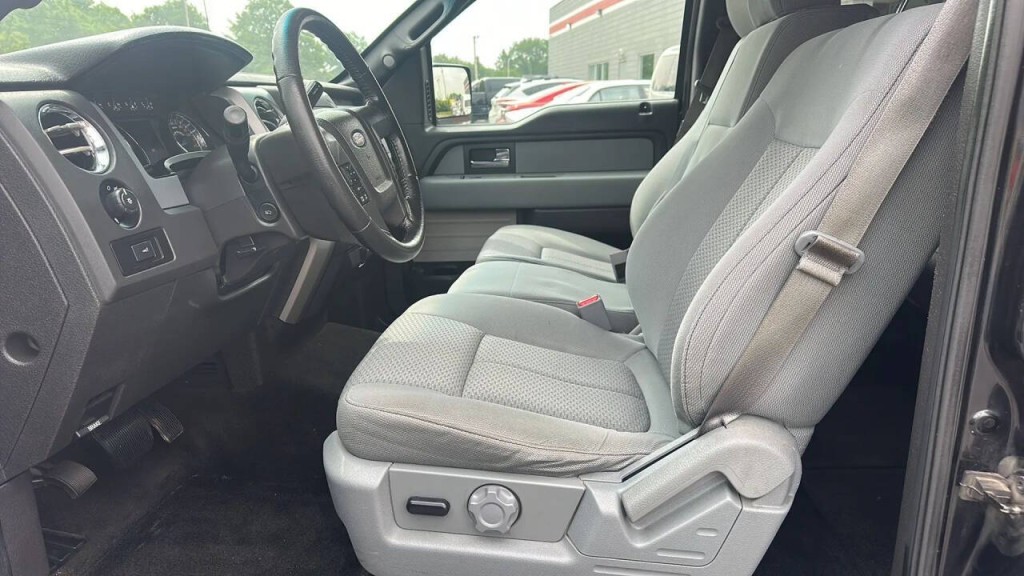 2014 Ford F-150 Image 8