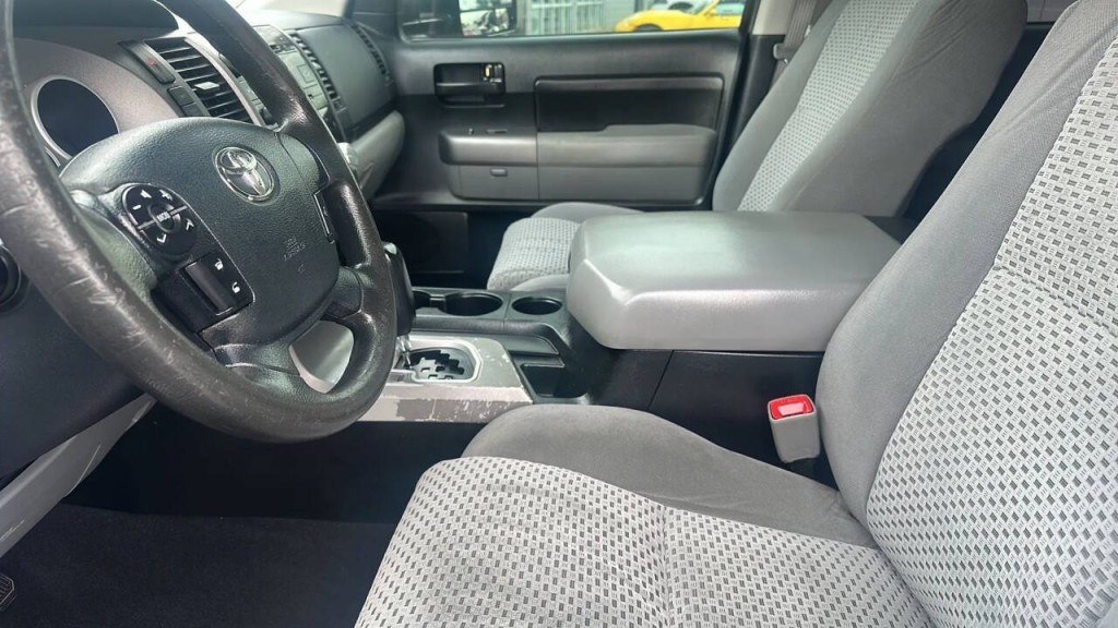 2012 Toyota Tundra Image 12