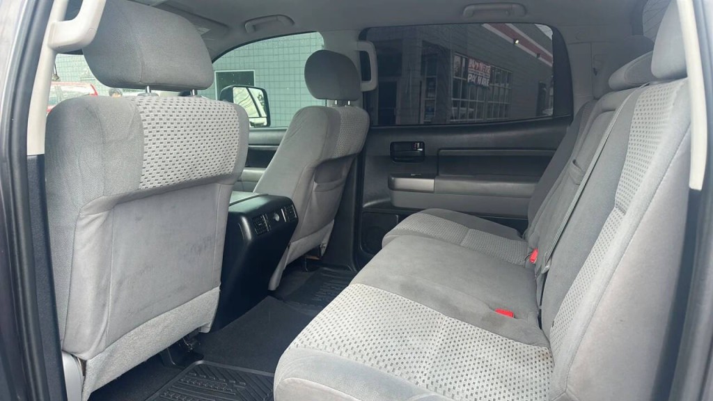 2012 Toyota Tundra Image 13