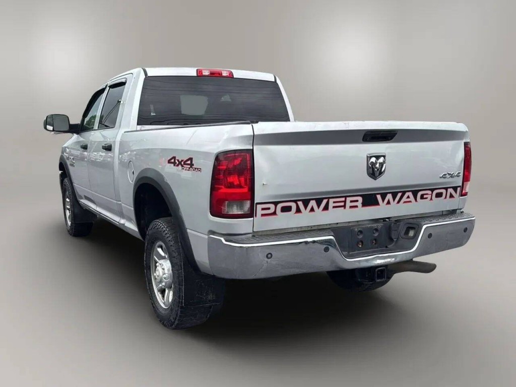 2014 RAM 3500 Image 3