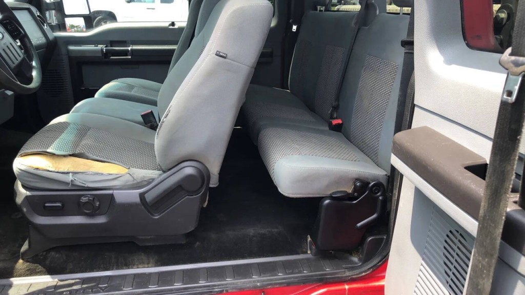 2012 Ford F-250 Image 11