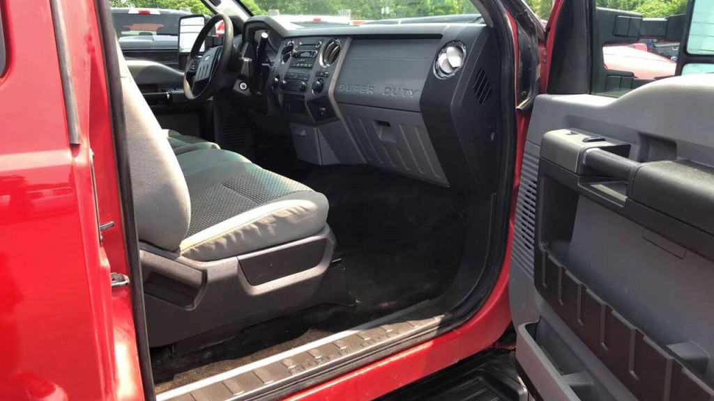 2012 Ford F-250 Image 13