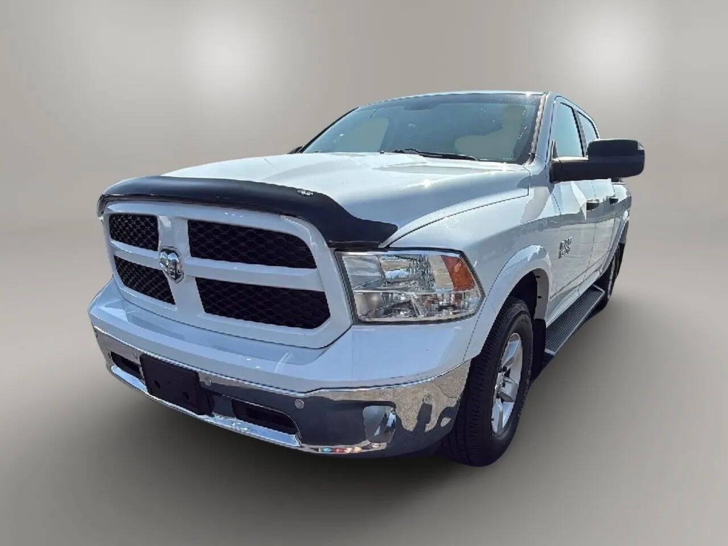 2015 RAM 1500 Image 1