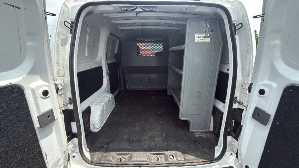 2019 Nissan NV200 Image 5