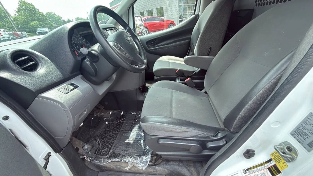 2019 Nissan NV200 Image 11