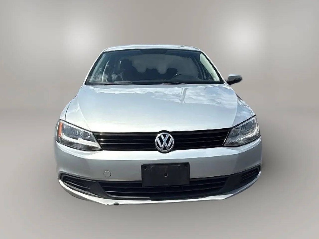 2011 Volkswagen Jetta Image 8