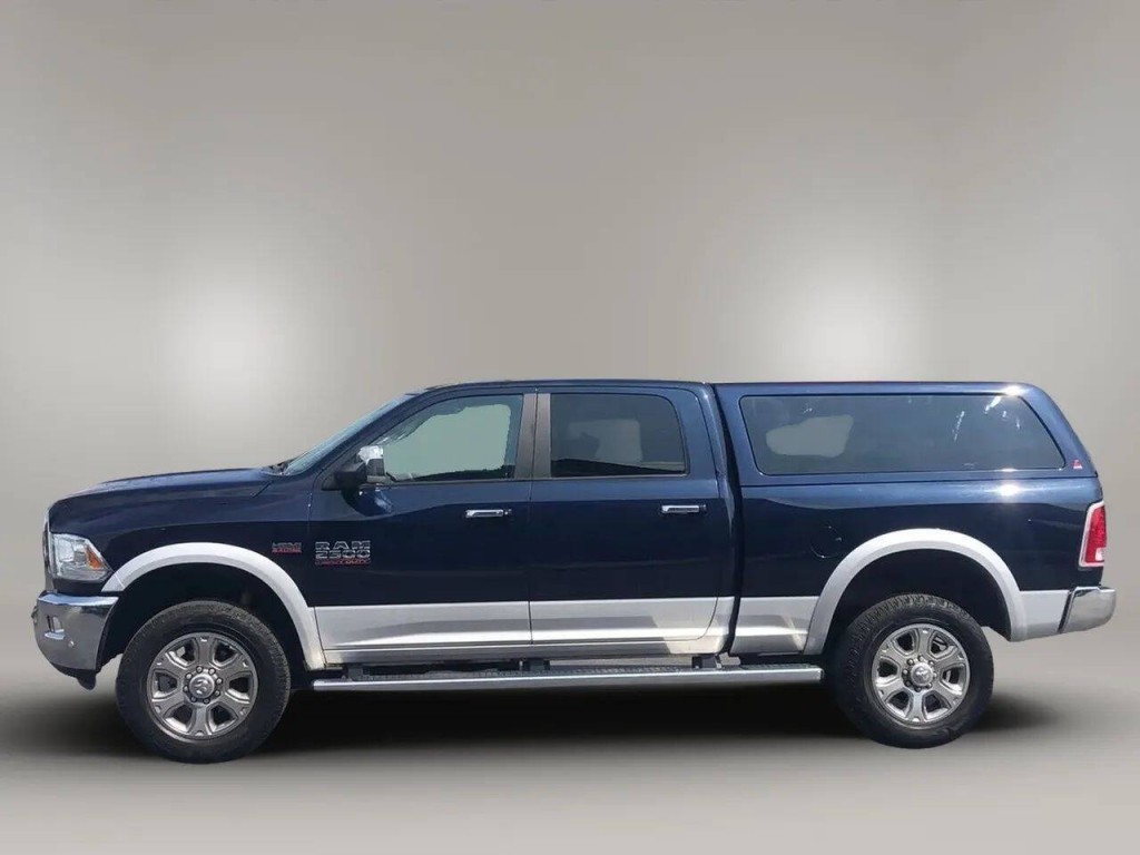 2016 RAM 2500 Image 2