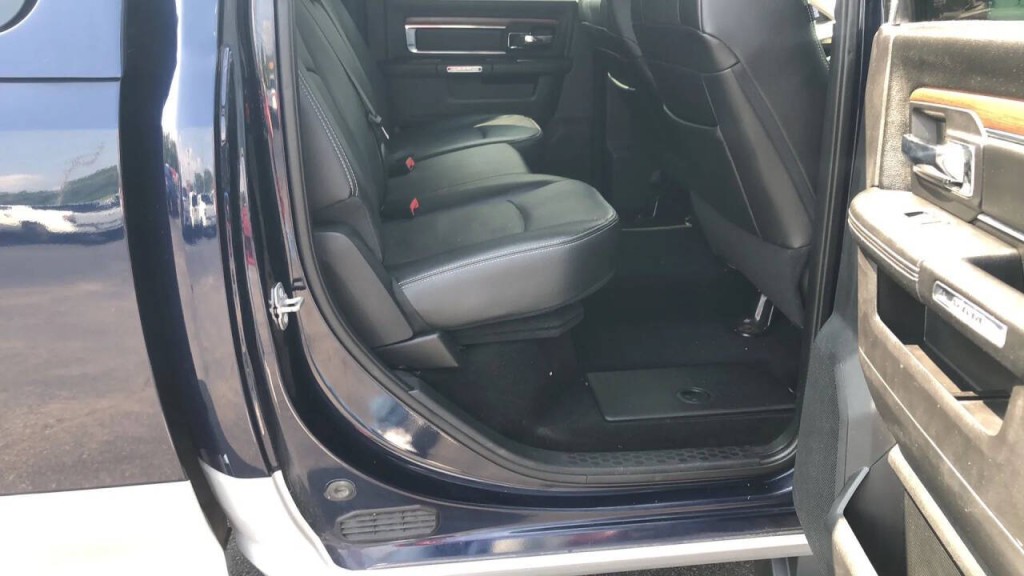 2016 RAM 2500 Image 14