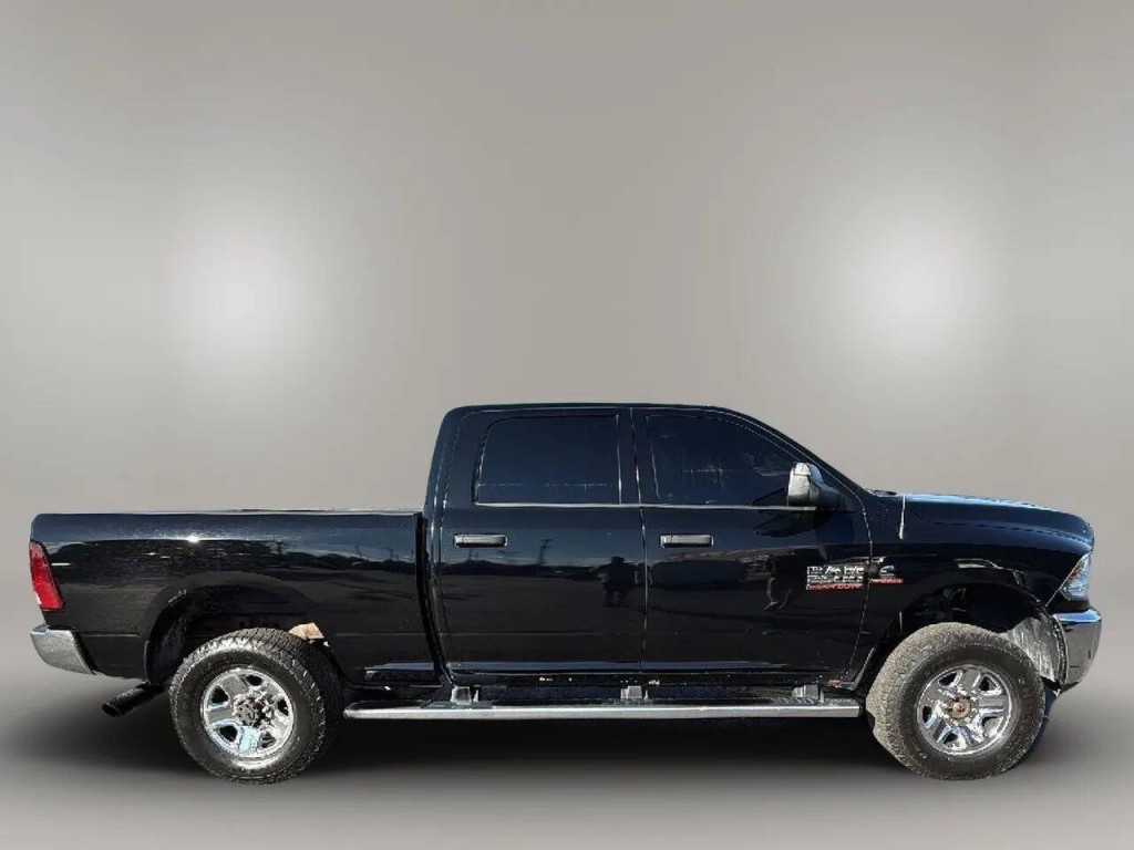 2015 RAM 2500 Image 4