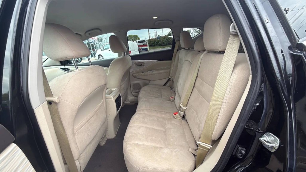 2015 Nissan Murano Image 12