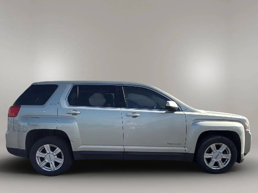 2014 GMC Terrain Image 2