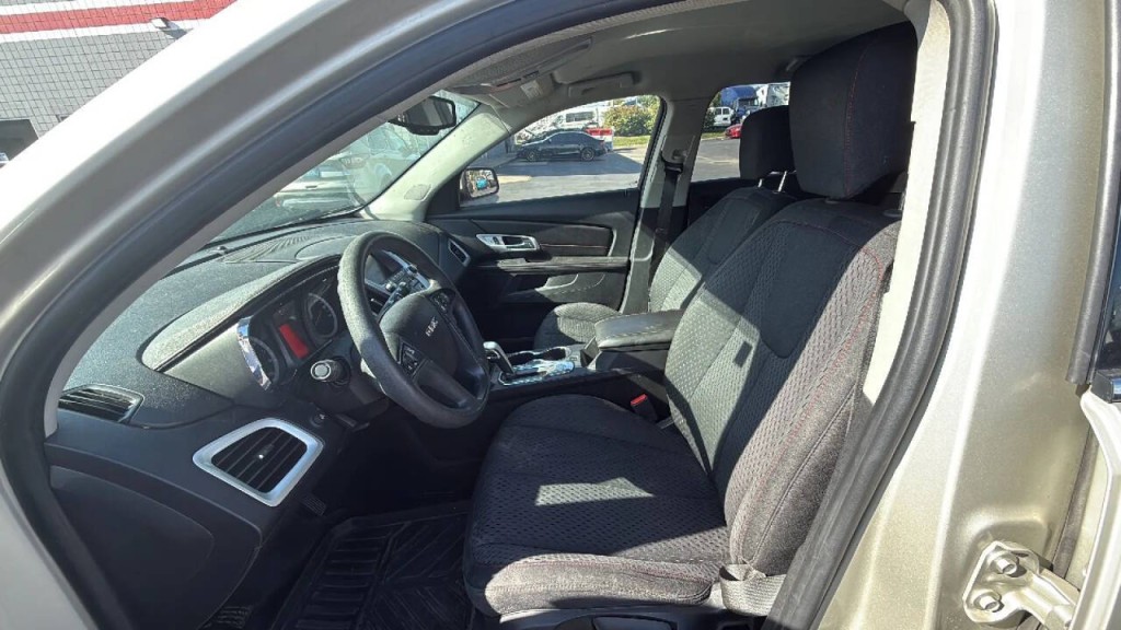 2014 GMC Terrain Image 9