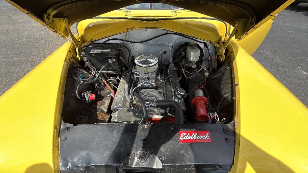 1950 Plymouth Deluxe Image 15