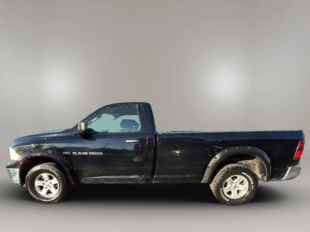 2012 RAM 1500 Image 2