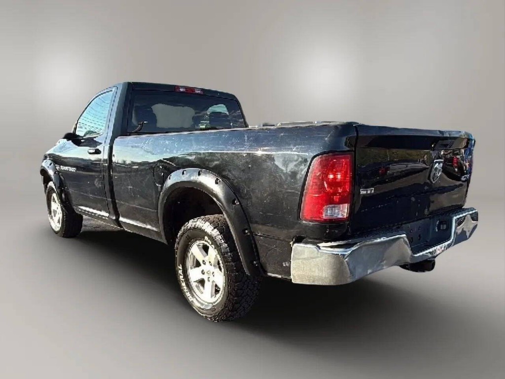 2012 RAM 1500 Image 3