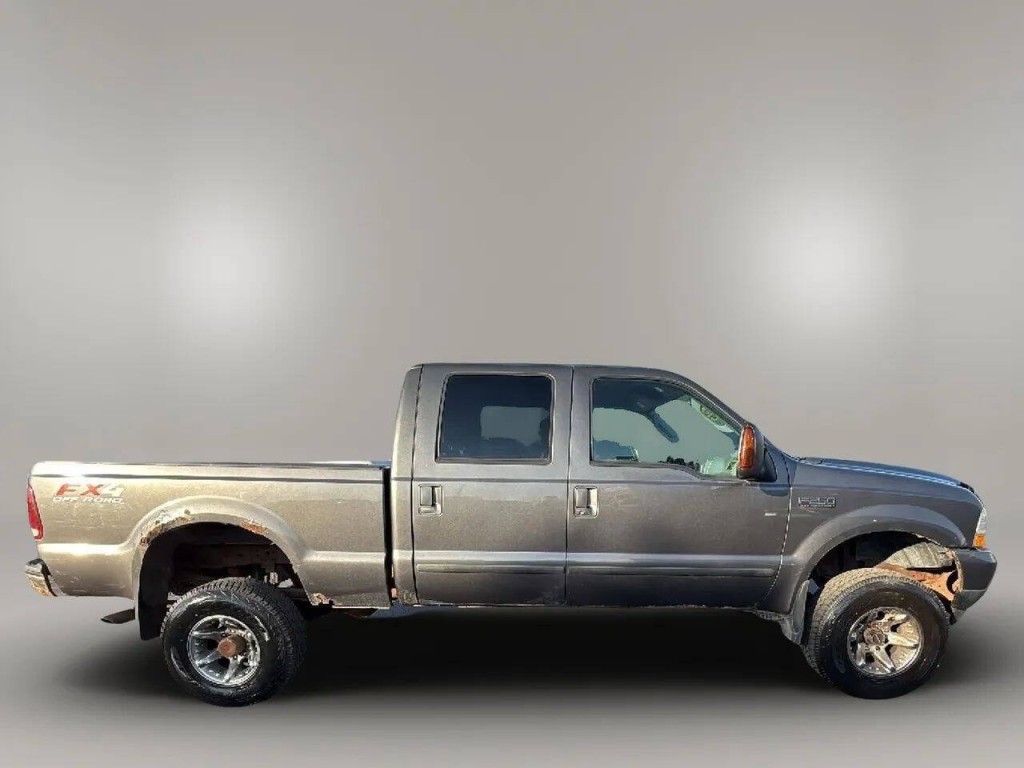 2004 Ford F-250 Image 3